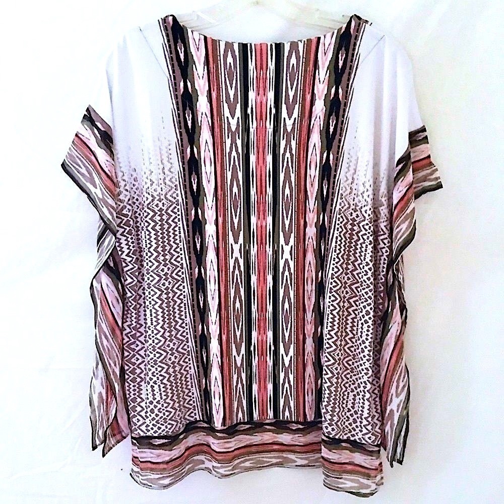 JM COLLECTION Studded Top with Tandoori Geometric Print - Picture 4 of 9